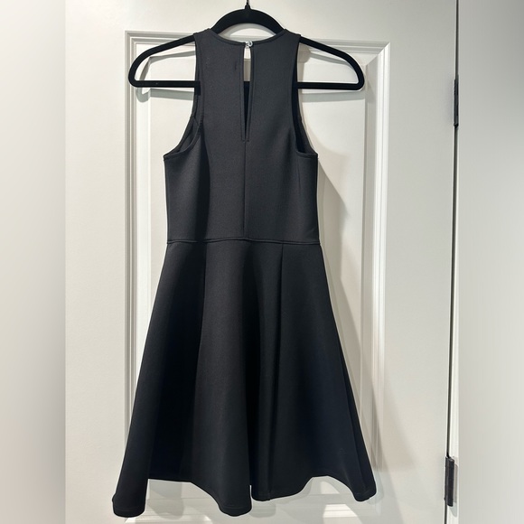 Black Dress - Picture 2 of 2